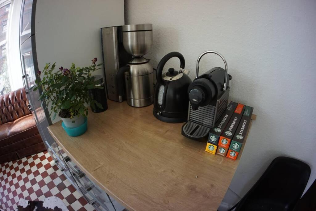 Grosszuegige 185M2-Altbauwohnung In Bestlage 7Zimmer-2Baeder-2Kuechen-2Wcs Amburgo Esterno foto