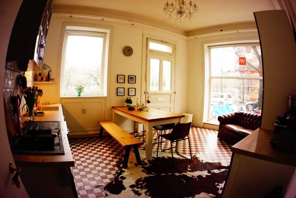 Grosszuegige 185M2-Altbauwohnung In Bestlage 7Zimmer-2Baeder-2Kuechen-2Wcs Amburgo Esterno foto