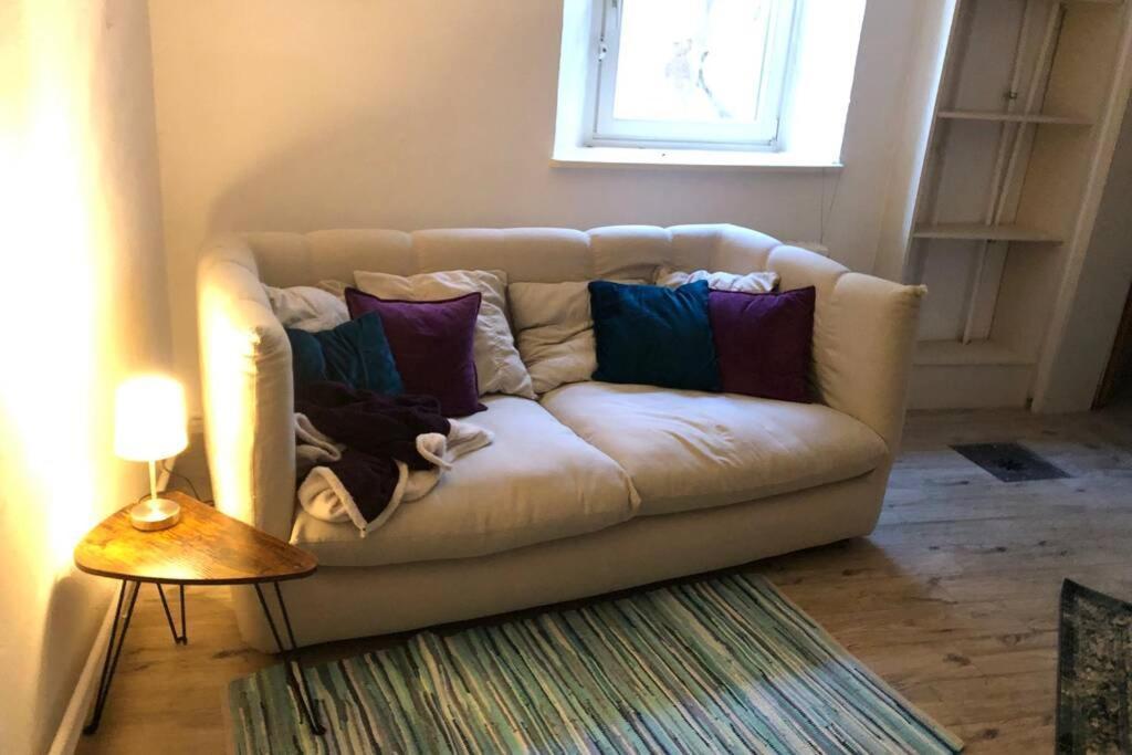 Grosszuegige 185M2-Altbauwohnung In Bestlage 7Zimmer-2Baeder-2Kuechen-2Wcs Amburgo Esterno foto