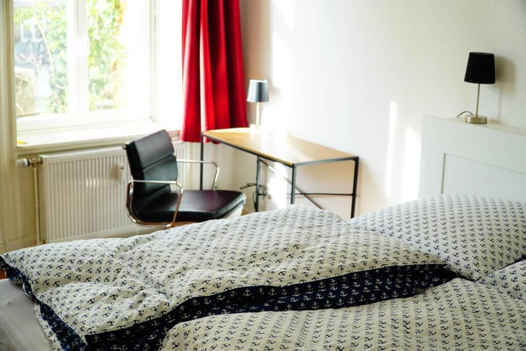 Grosszuegige 185M2-Altbauwohnung In Bestlage 7Zimmer-2Baeder-2Kuechen-2Wcs Amburgo Esterno foto