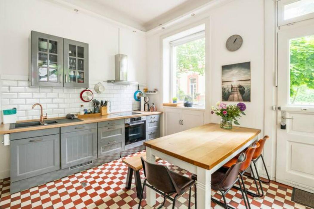 Grosszuegige 185M2-Altbauwohnung In Bestlage 7Zimmer-2Baeder-2Kuechen-2Wcs Amburgo Esterno foto