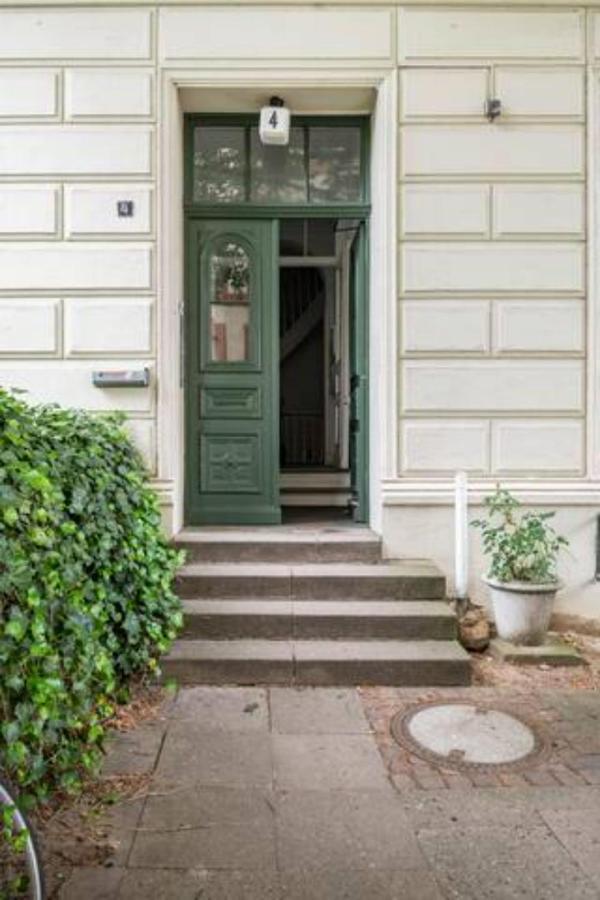 Grosszuegige 185M2-Altbauwohnung In Bestlage 7Zimmer-2Baeder-2Kuechen-2Wcs Amburgo Esterno foto