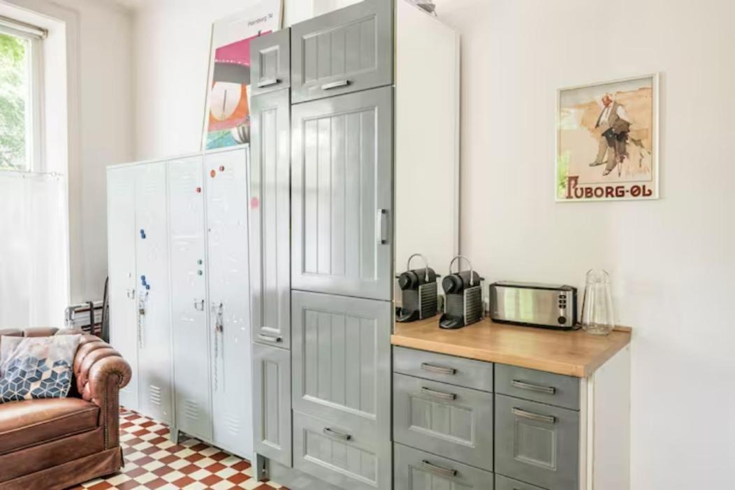 Grosszuegige 185M2-Altbauwohnung In Bestlage 7Zimmer-2Baeder-2Kuechen-2Wcs Amburgo Esterno foto