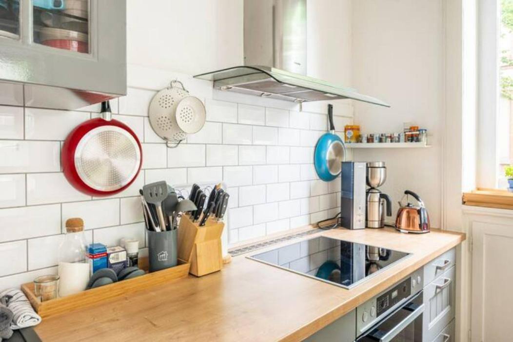 Grosszuegige 185M2-Altbauwohnung In Bestlage 7Zimmer-2Baeder-2Kuechen-2Wcs Amburgo Esterno foto