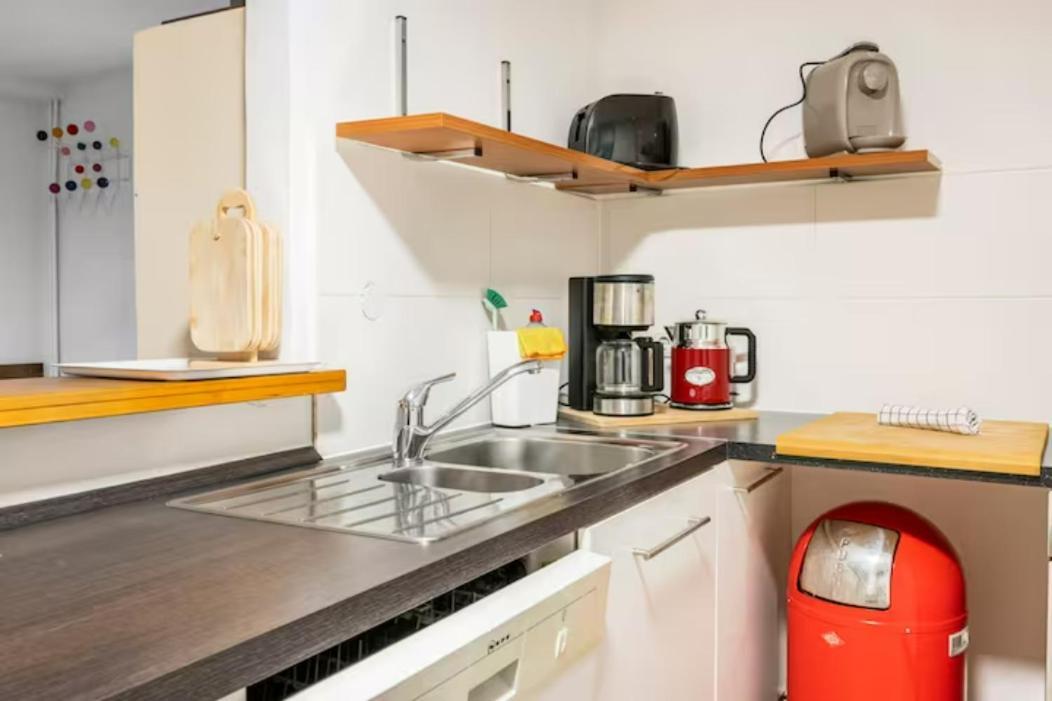 Grosszuegige 185M2-Altbauwohnung In Bestlage 7Zimmer-2Baeder-2Kuechen-2Wcs Amburgo Esterno foto
