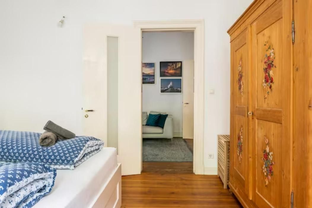 Grosszuegige 185M2-Altbauwohnung In Bestlage 7Zimmer-2Baeder-2Kuechen-2Wcs Amburgo Esterno foto