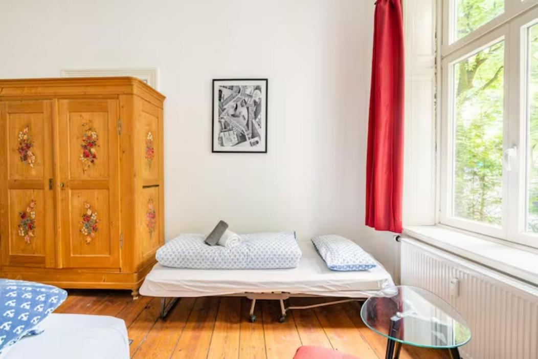 Grosszuegige 185M2-Altbauwohnung In Bestlage 7Zimmer-2Baeder-2Kuechen-2Wcs Amburgo Esterno foto