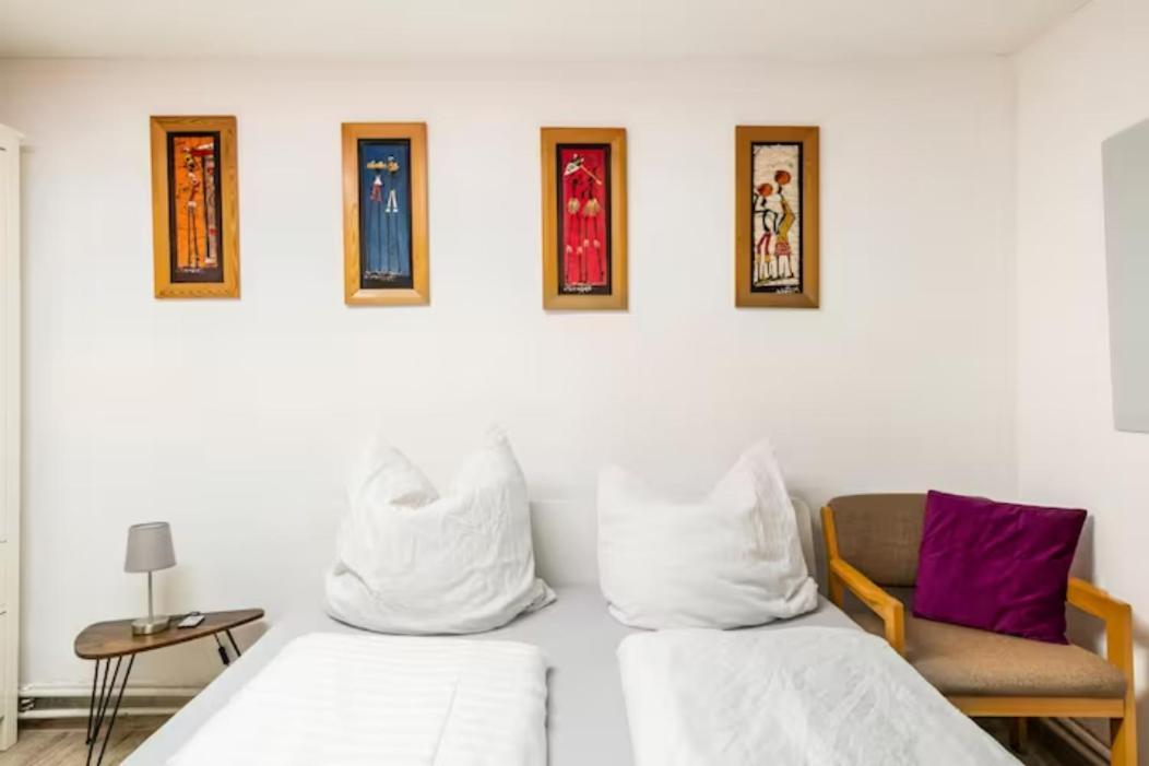 Grosszuegige 185M2-Altbauwohnung In Bestlage 7Zimmer-2Baeder-2Kuechen-2Wcs Amburgo Esterno foto