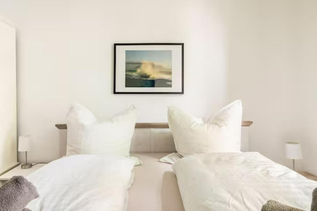 Grosszuegige 185M2-Altbauwohnung In Bestlage 7Zimmer-2Baeder-2Kuechen-2Wcs Amburgo Esterno foto