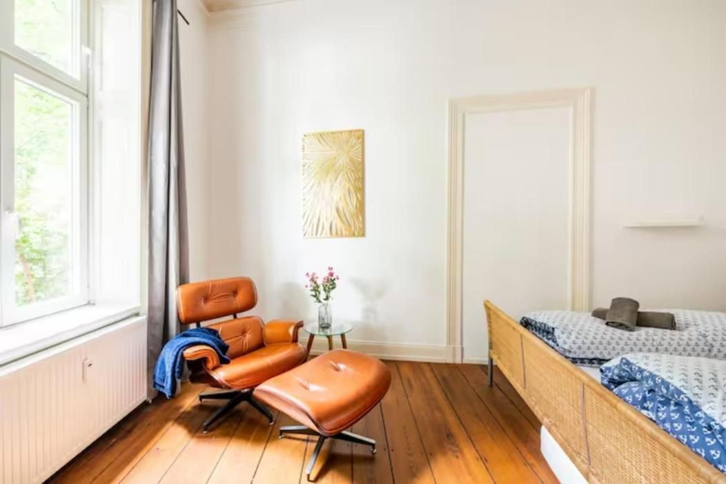 Grosszuegige 185M2-Altbauwohnung In Bestlage 7Zimmer-2Baeder-2Kuechen-2Wcs Amburgo Esterno foto